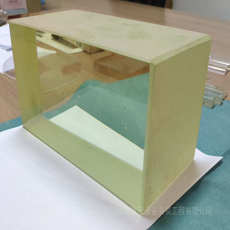 鉛玻璃
